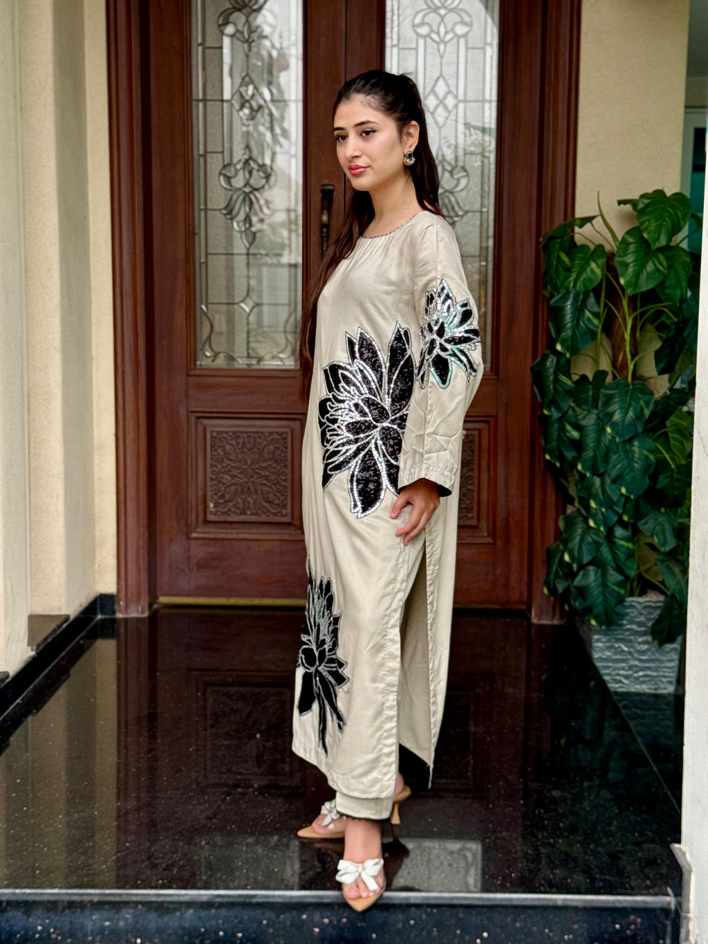 Gul-Mehar 2 pcs stitched embroidered