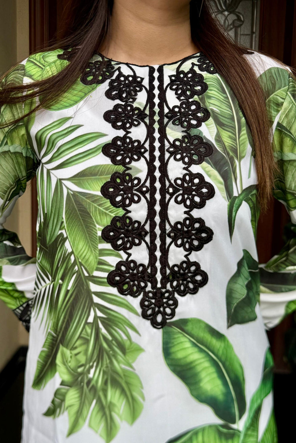 Tropical Breeze 1pc stitched