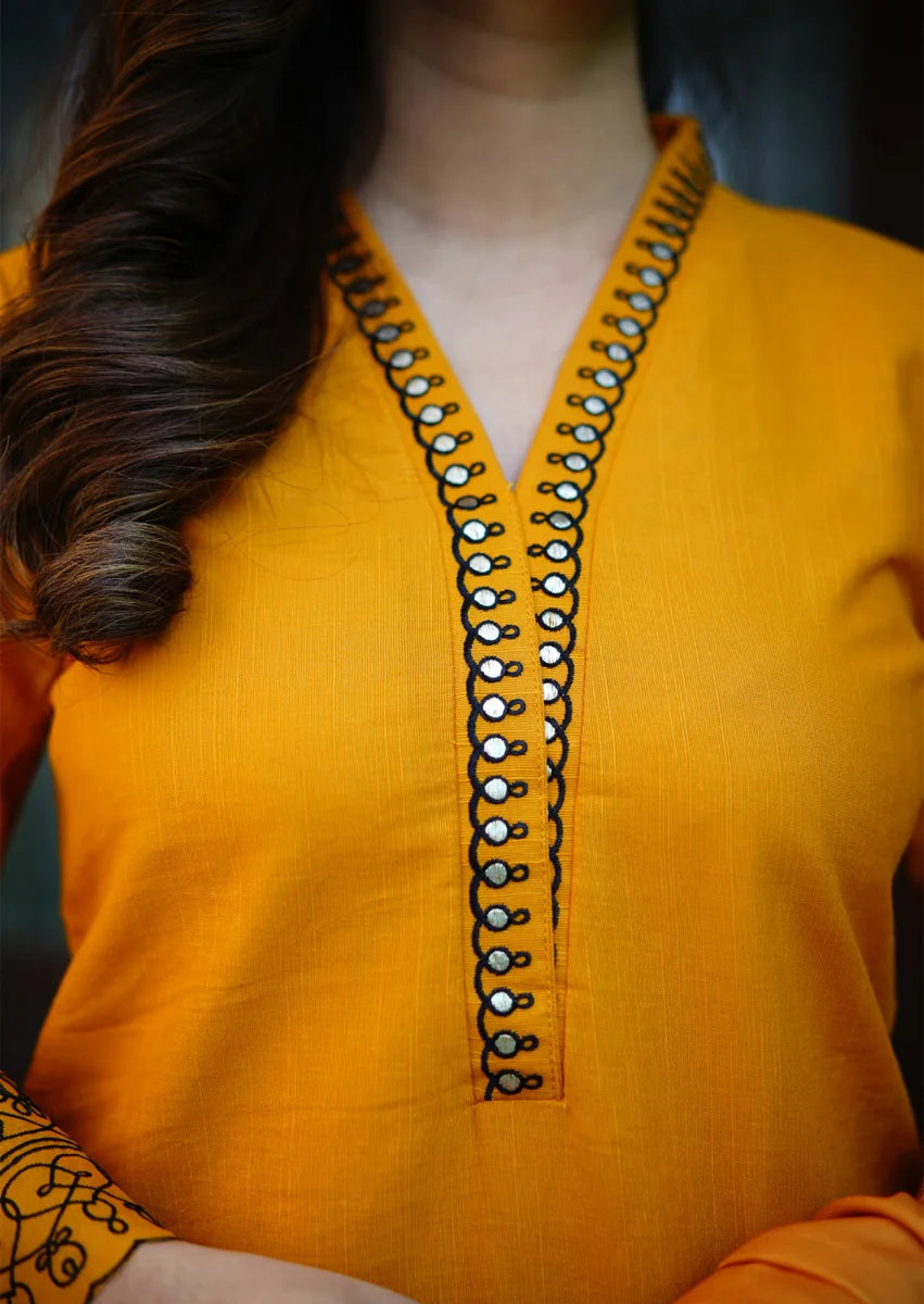 Amberline 3pc Stitched embroidered