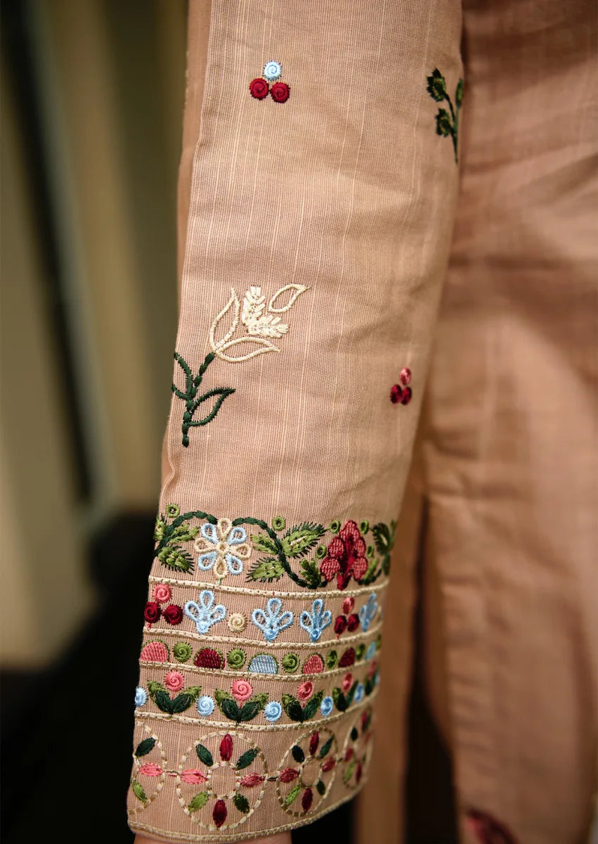 Golden Aura 3pc Stitched embroidered