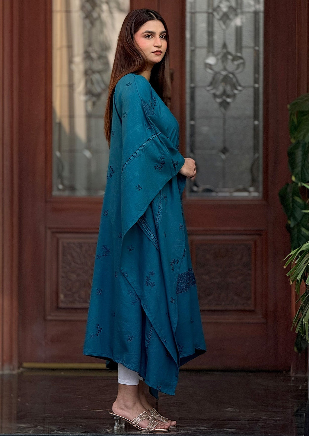 Sea Flora Stitched 1pc embroidered kaftan