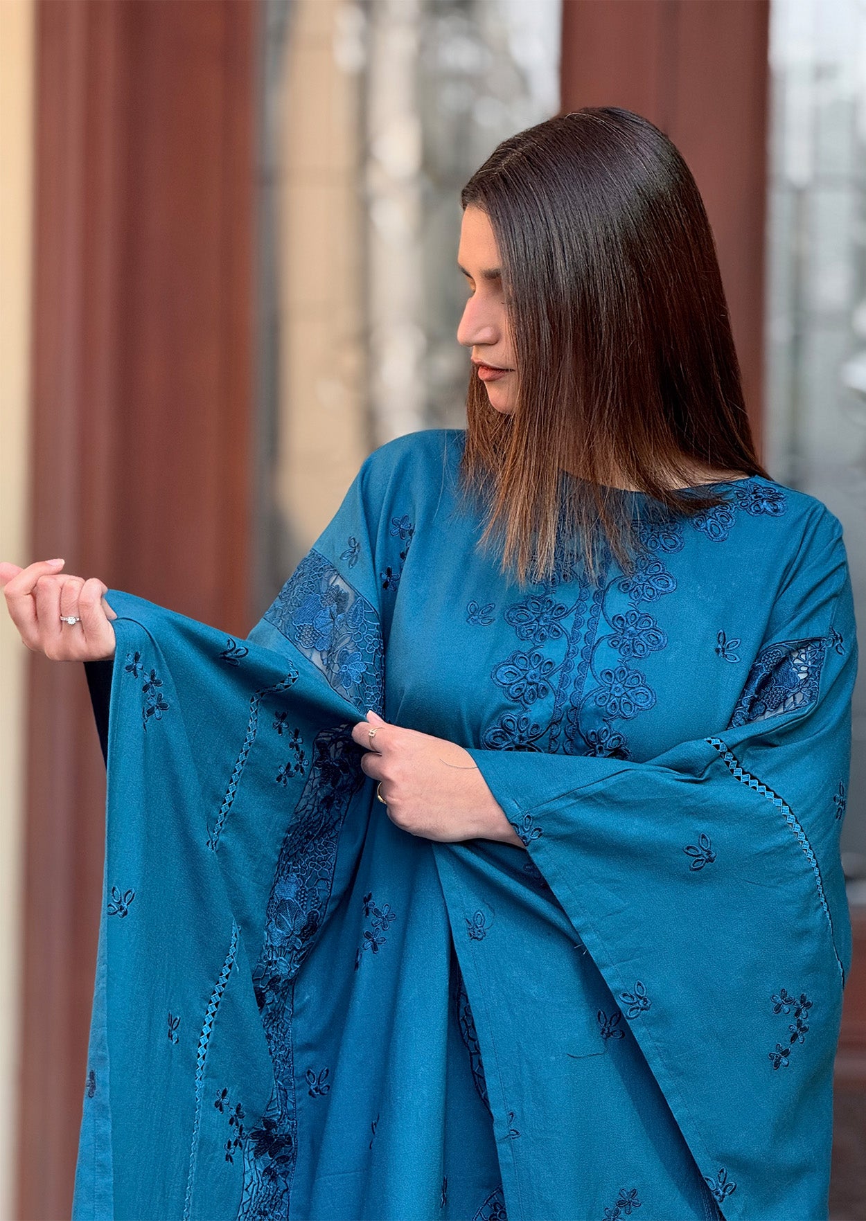 Sea Flora Stitched 1pc embroidered kaftan