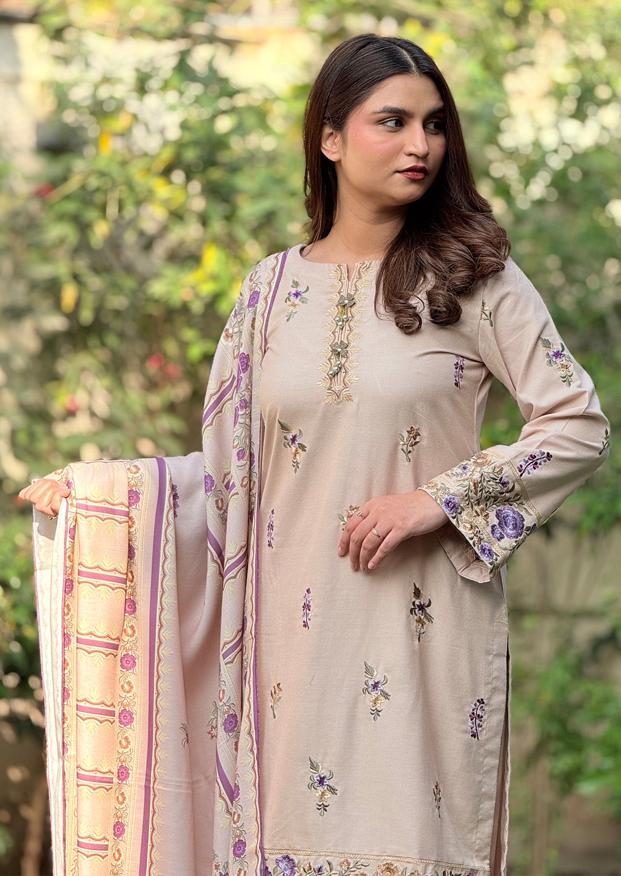 Zara Weave 3pc stitched embroidered