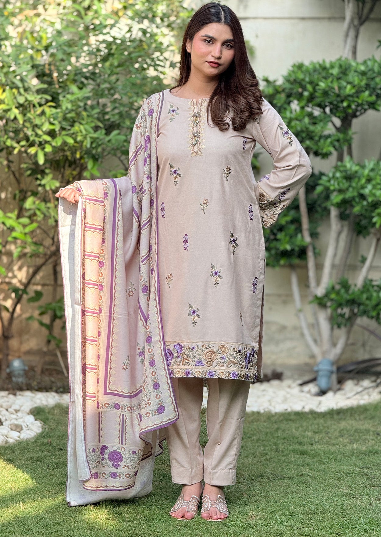 Zara Weave 3pc stitched embroidered