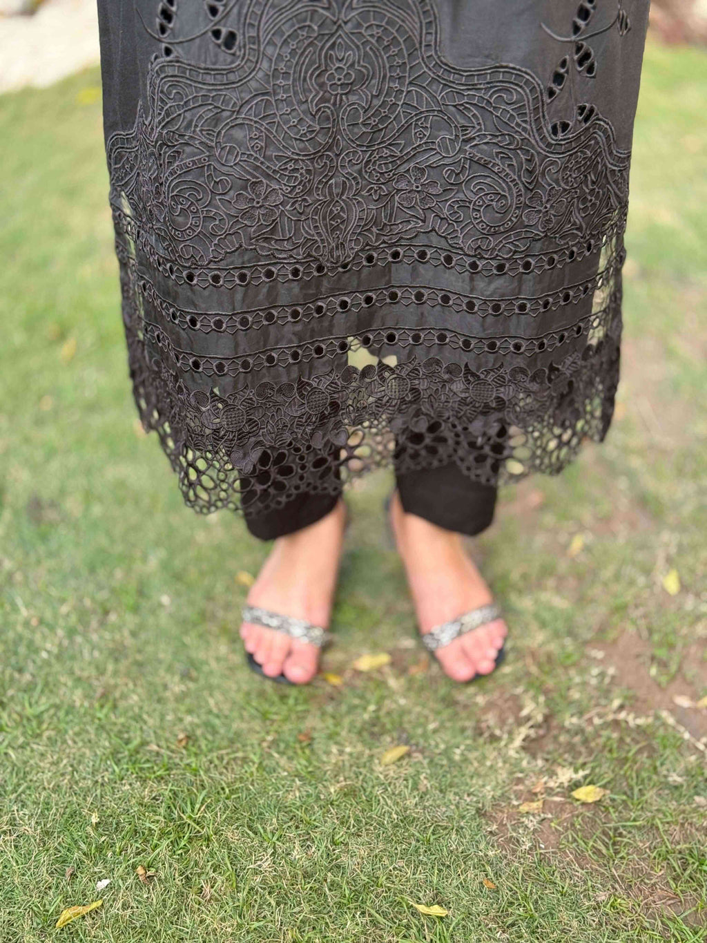 Sayne 2pc Stitched embroidered