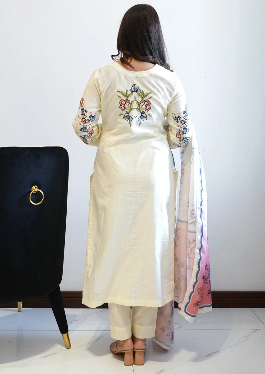 YAREL 3pc Stitched embroidered