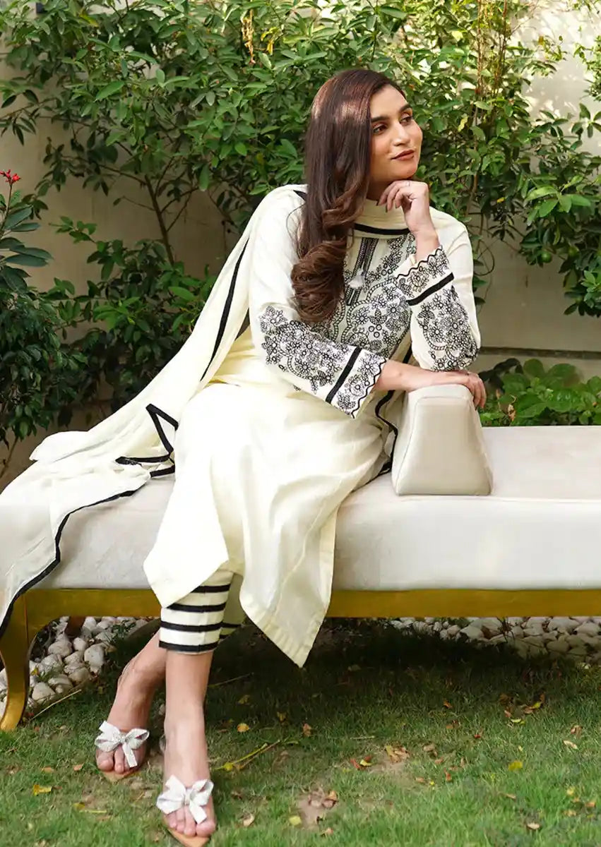 Monochrome Muse 3pc Stitched embroidered