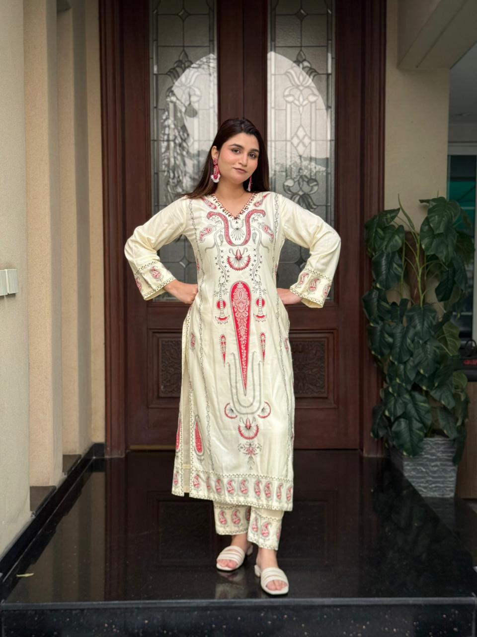 Afsaana (2 Pcs Stitched Emroidered)